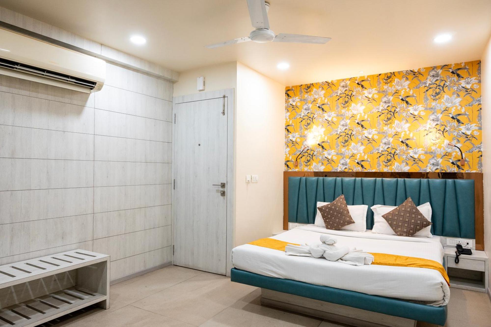 The Opus Kolkata - A Boutique Hotel Экстерьер фото
